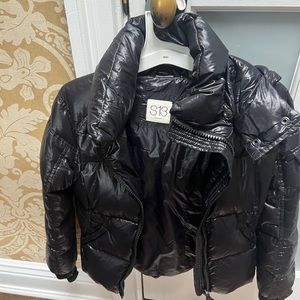 Girls S13 jacket with detachable hood color black size 10